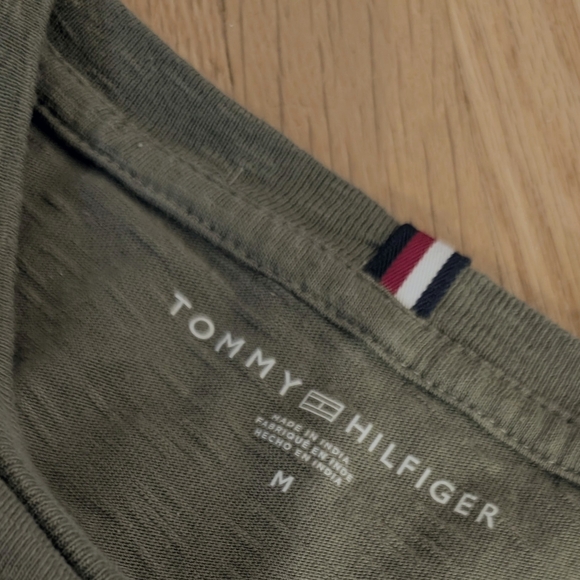 Tommy Hilfiger Green Long Sleeve Tee Classic Crew Neck - Picture 6 of 6
